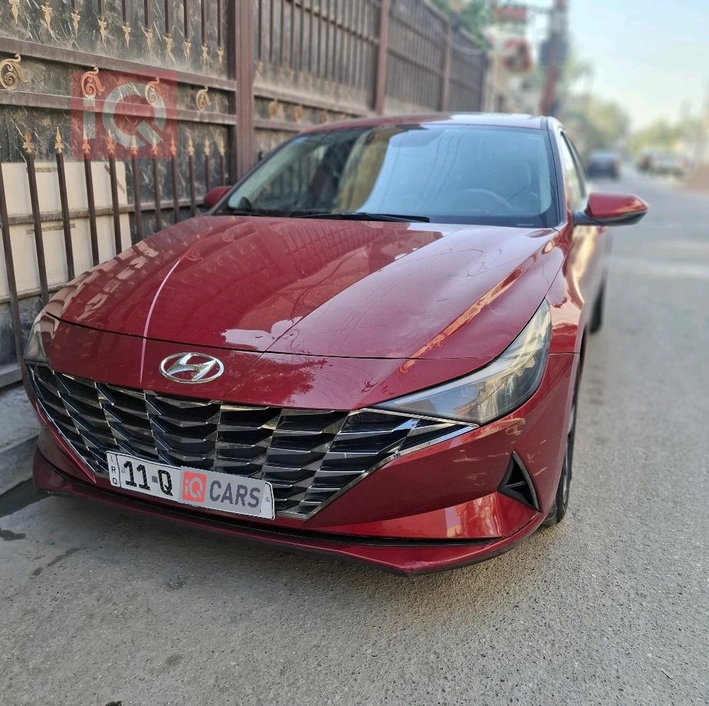 هیۆندای ئەلەنترا